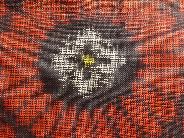 JAPANESE KIMONO / ANTIQUE KIMONO / SILK / DORO OSHIMA TSUMUGI / WOVEN FLOWER